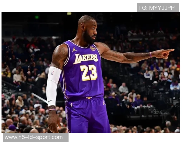 詹姆斯谈新赛季骑士压力大认为球队面临重大挑战与期待