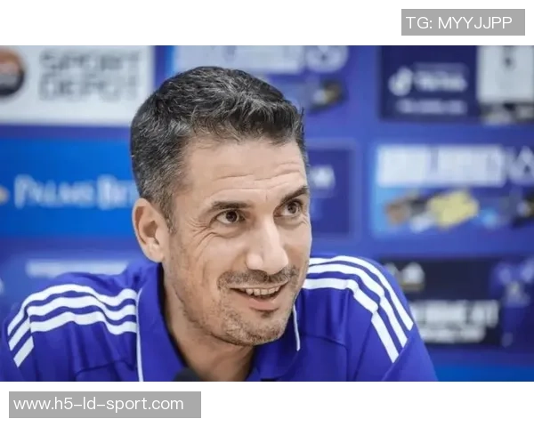 布拉加主帅谈保维克托加盟表现期待：给予时间他将展现实力