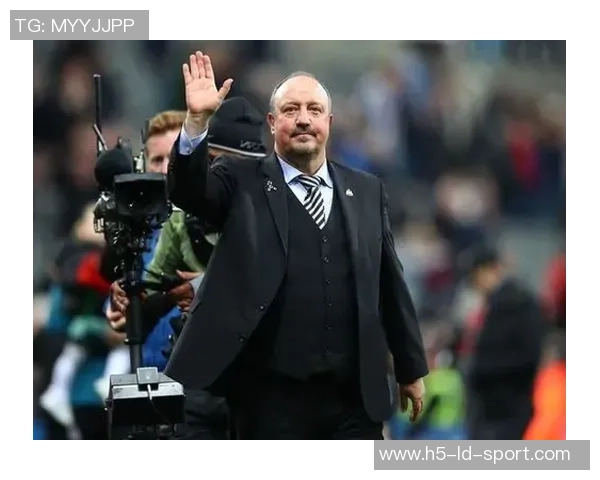 贝尼特斯重返教坛计划浮现自信伊斯坦布尔奇迹是自己杰作 贝尼特斯重返教坛计划浮现自信伊斯坦布尔奇迹是自己杰作