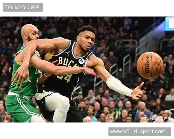 米德尔顿重返赛场半场表现抢眼贡献10分并助攻字母哥制造犯规