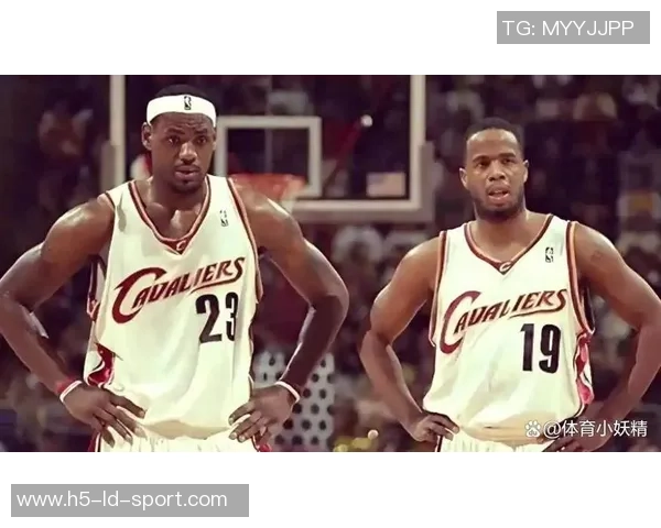 詹姆斯全力支持达蒙琼斯助其在人生道路上不断前行