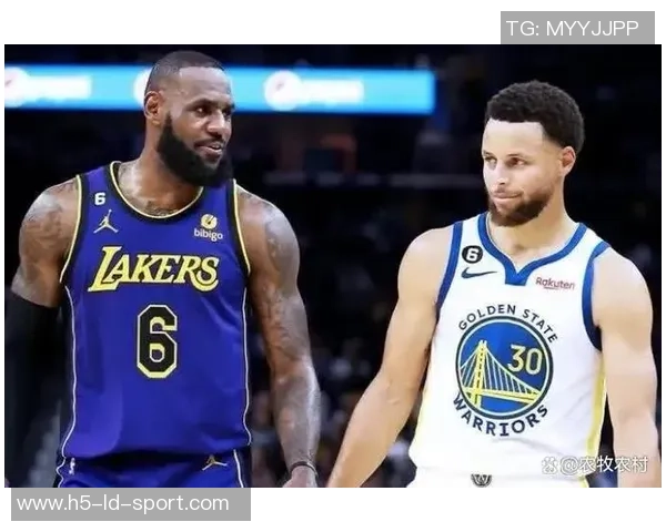 快船替补得分惨淡仅12分独行侠替补火力全开31分差距明显