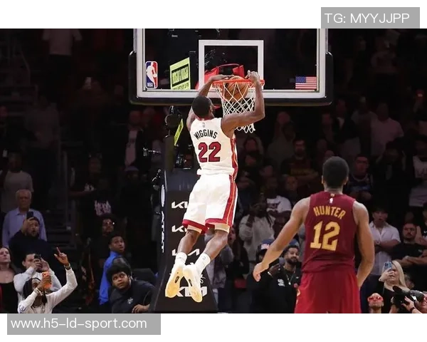 维金斯绝杀时刻04秒空接暴扣全场13投8中贡献23分5助助力球队逆转胜利