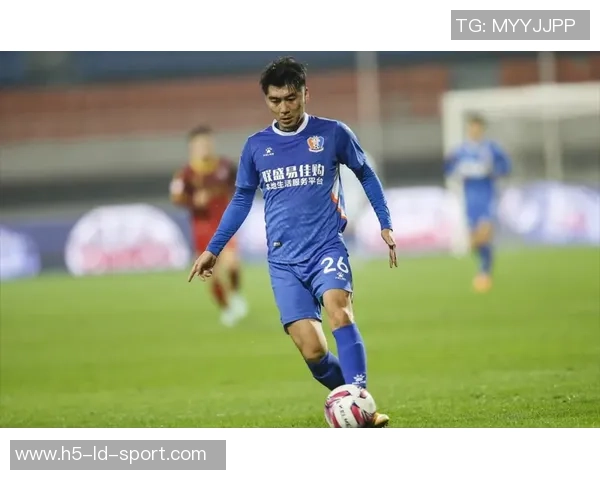 李弘权三分球精准发威全能表现助力球队取得胜利