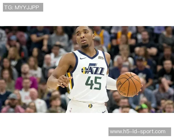 克利夫兰的篮球梦想:米切尔与欧文TT共同书写的城市传奇 克利夫兰的篮球梦想:米切尔与欧文TT共同书写的城市传奇